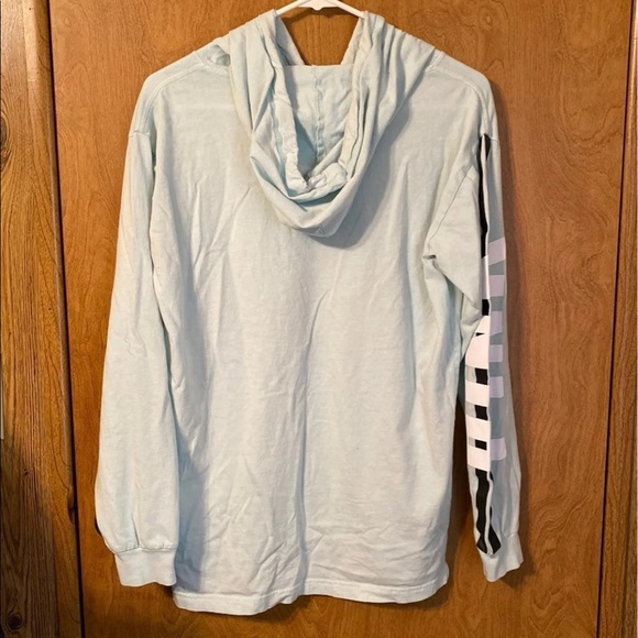 Sold on ♏️ercari - Picture 2 of 4